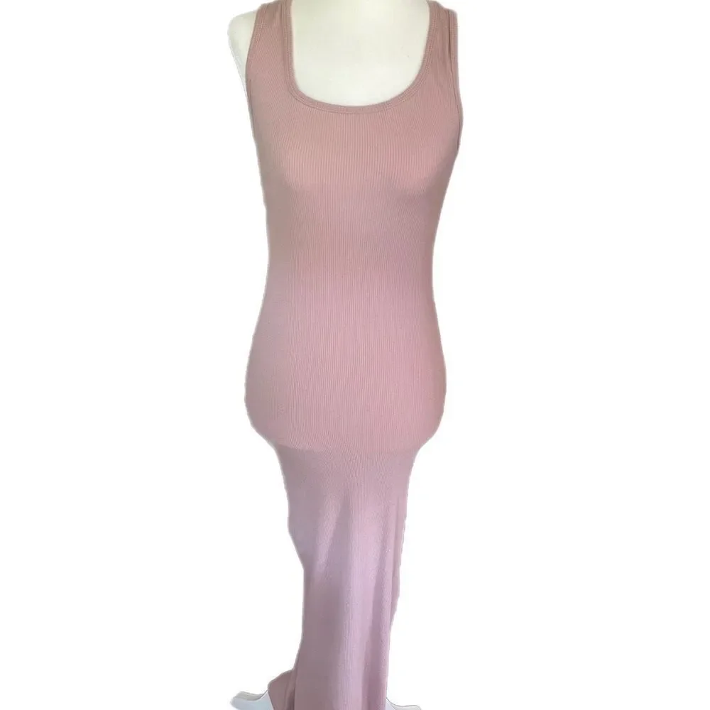 ⭐️5/$25 Fashion Nova Mauve Maxi Dress size small